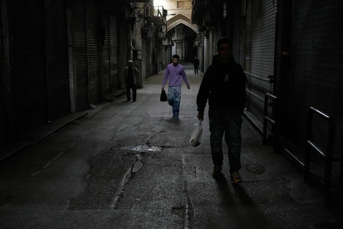 Economic Struggles Persist Amid Conflict in Iran