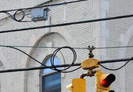 Understanding Traffic Light Sensors in the U.S.