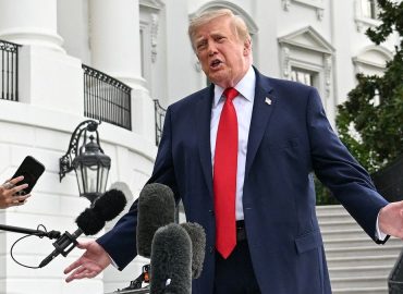 Trump Discusses Ukraine-Russia War Casualties and Peace Efforts
