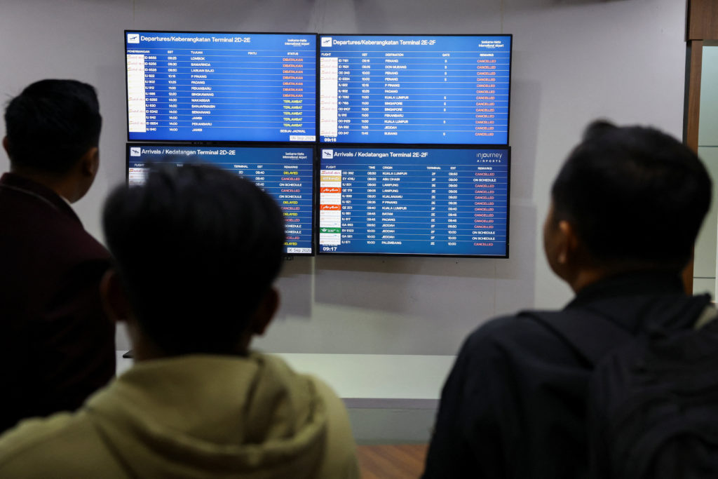 Volcanic Eruption in Indonesia Disrupts Air Travel and Impacts Communities