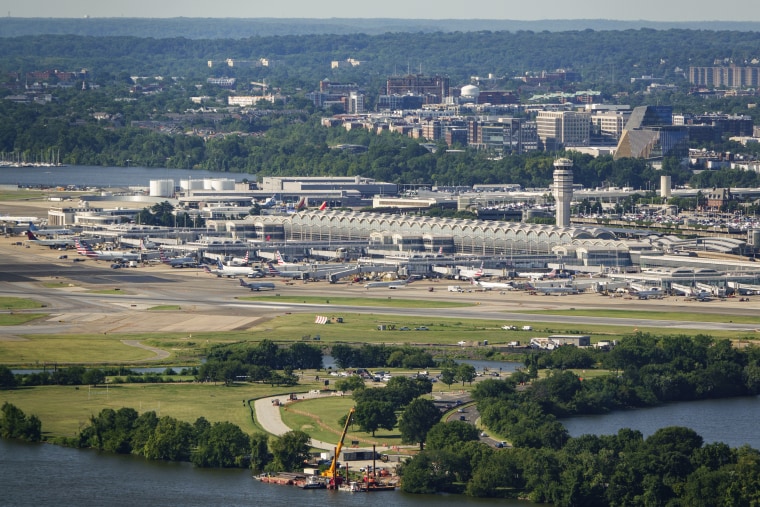 Homeland Security Secretary’s Plane Makes Emergency Landing