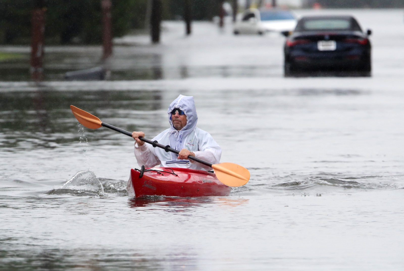 Nor’easter Brings Flooding, Power Outages, and Travel Disruptions to Eastern Seaboard