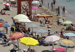 Beach Chair Dispute Turns Fatal in Greece