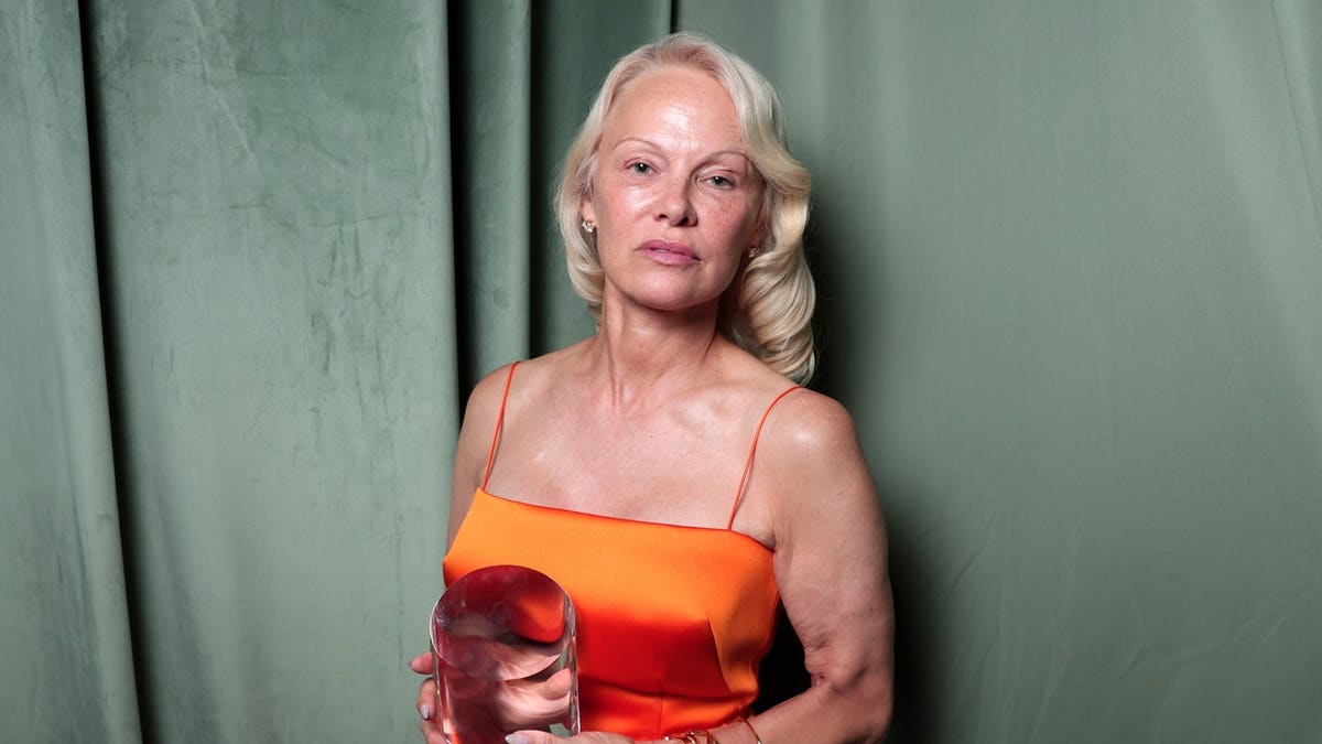 Pamela Anderson Overcomes Hepatitis C and Career Challenges