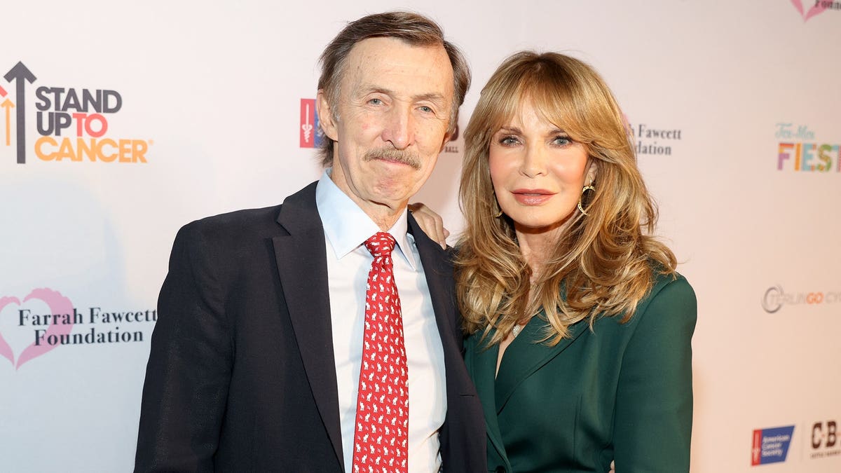 Jaclyn Smith’s Memoir: A Journey of Love and Resilience