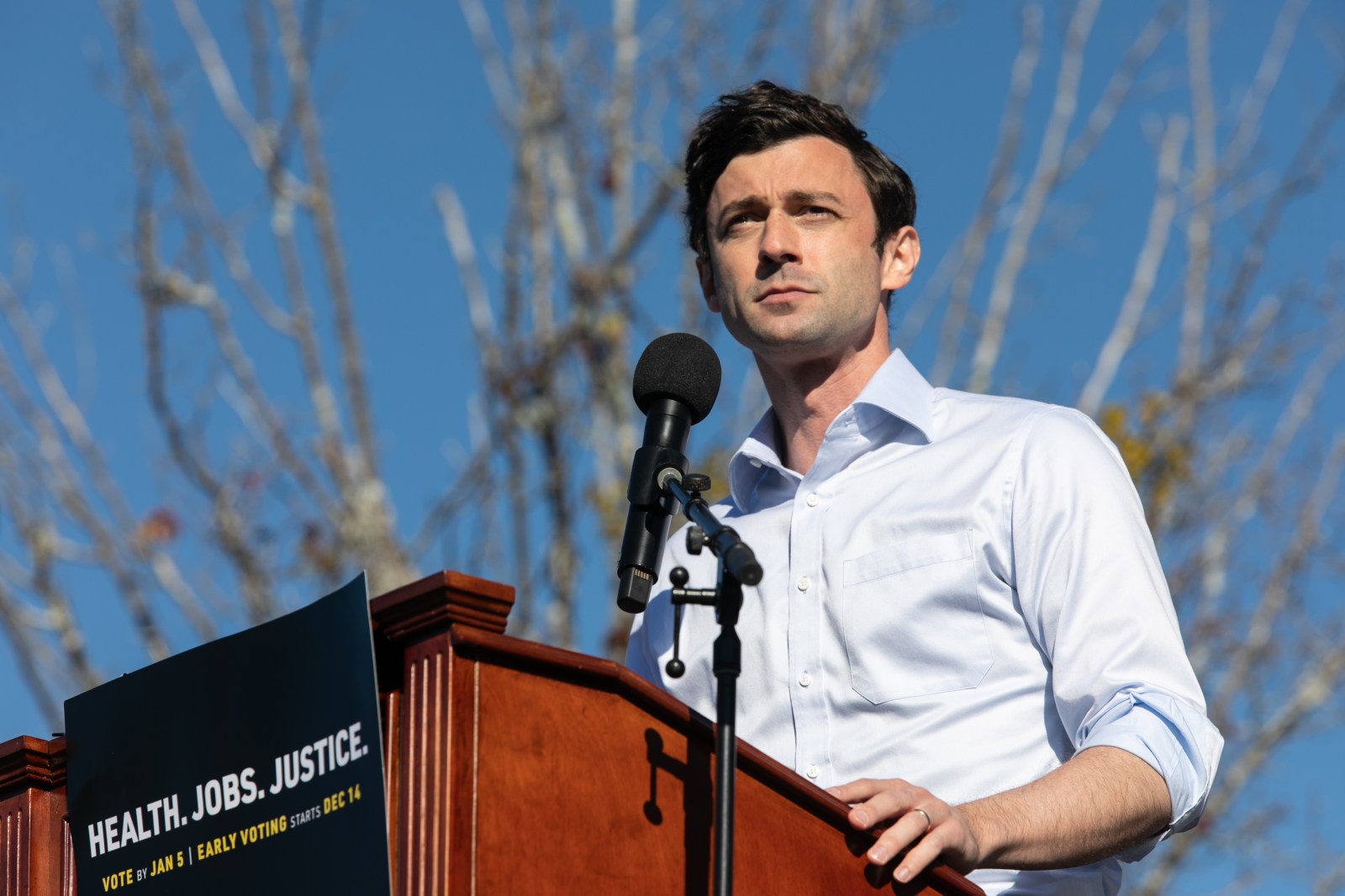 Ossoff Leads in Georgia Senate Race Amid Shifting Political Landscape