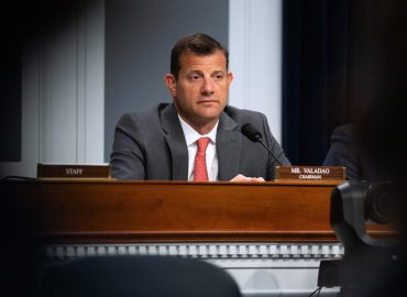 Immigration Debate Intensifies Ahead of Midterm Elections