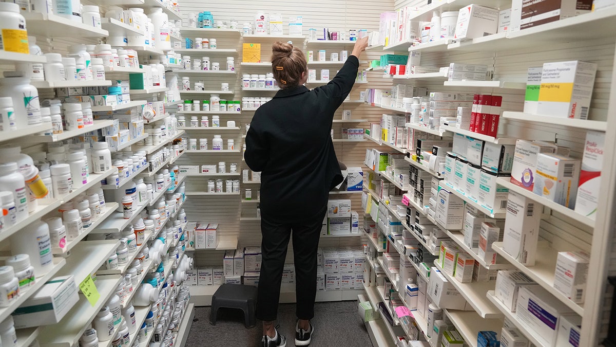 Rebuilding American Pharmaceutical Independence