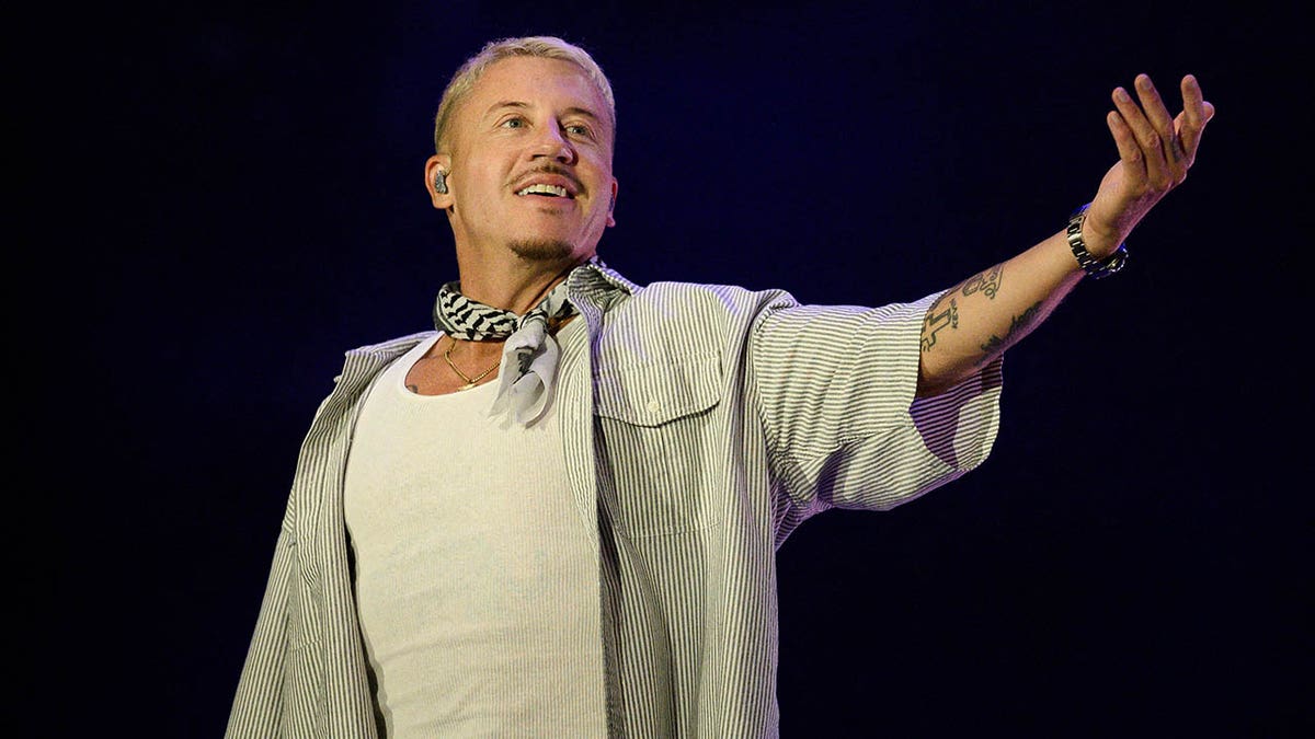 Controversy Surrounding Macklemore’s Removal from Ed Sheeran’s U.S. Tour