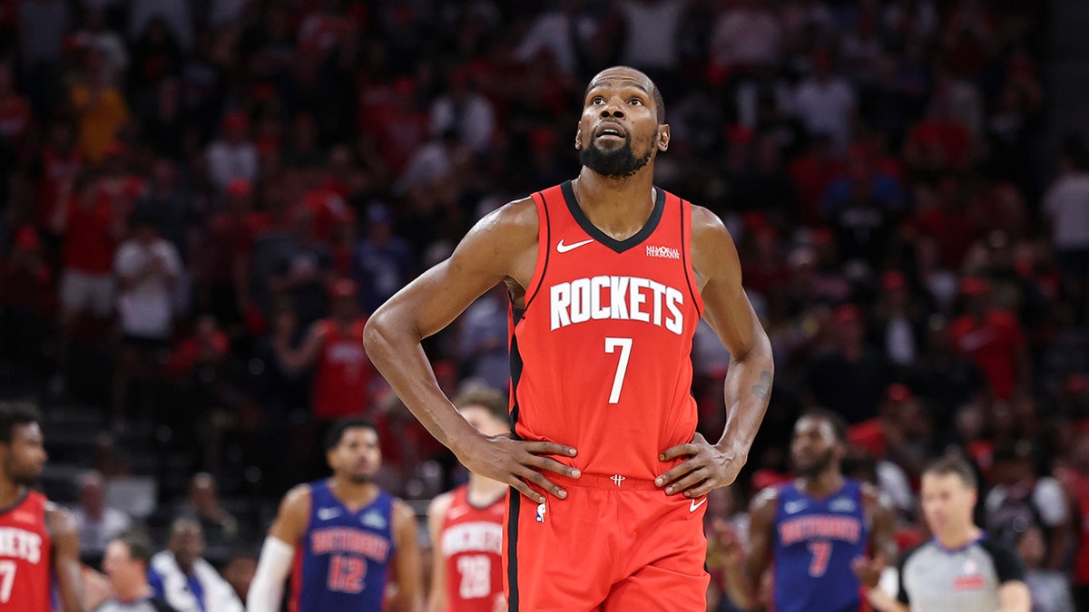 Kevin Durant on WNBA’s Gender Eligibility Debate