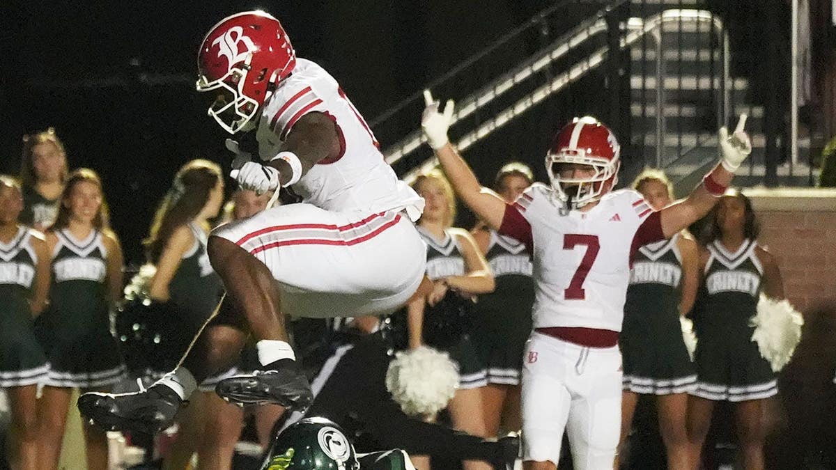 High School Football: A Look at Future LSU Star Peyton Houston and Tennessee Commit David Gabriel Georges