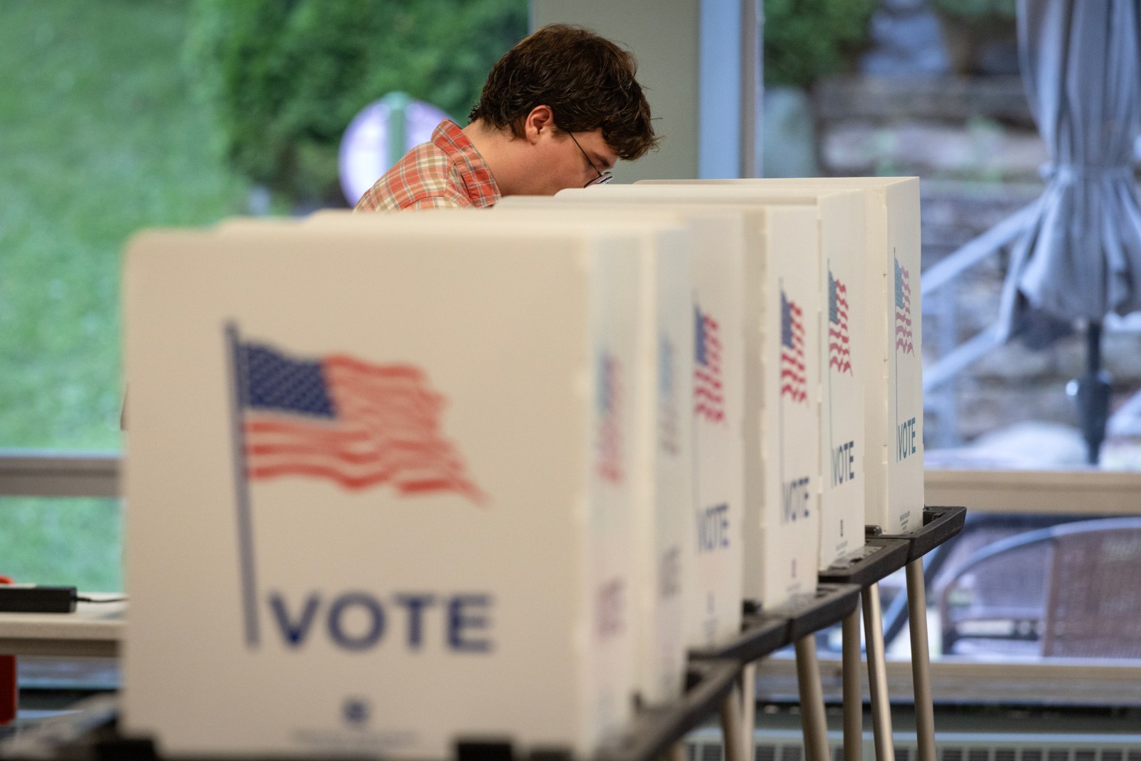 Federal Scrutiny on Voter Rolls Sparks Debate Over Noncitizen Voting