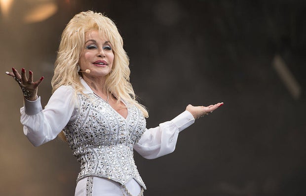 Nashville Airport to Honor Dolly Parton with Renaming