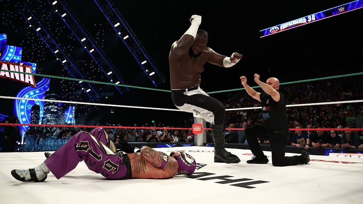 Omos Triumphs Over Rey Mysterio at Triplemania 34 Night 1