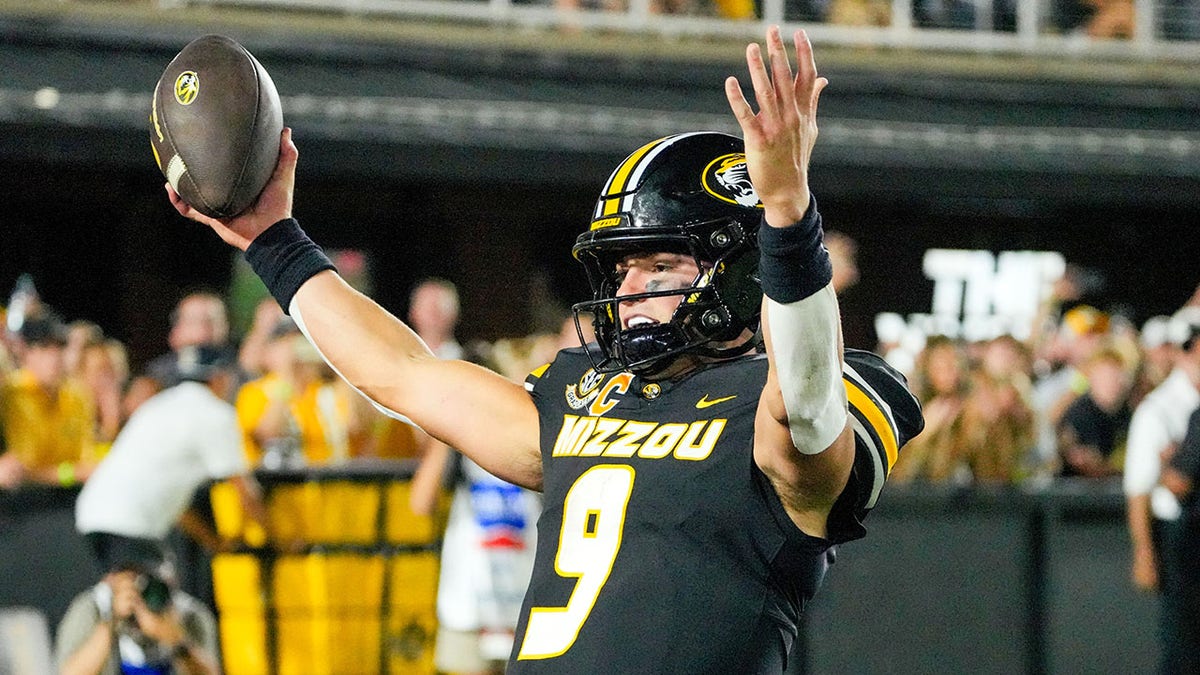 Reviving the Border Showdown: Kansas vs. Missouri Football Rivalry