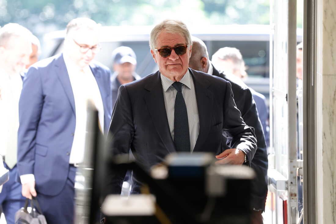 Leon Black Sues House Oversight Committee Amid Jeffrey Epstein Investigation