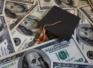 Federal Student Loan Borrowers Face New Repayment Plan Deadlines