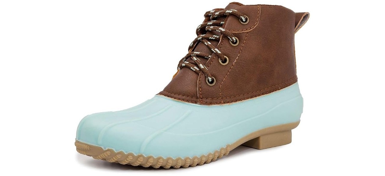 Top Women’s Duck Boots for Wet and Cold Weather