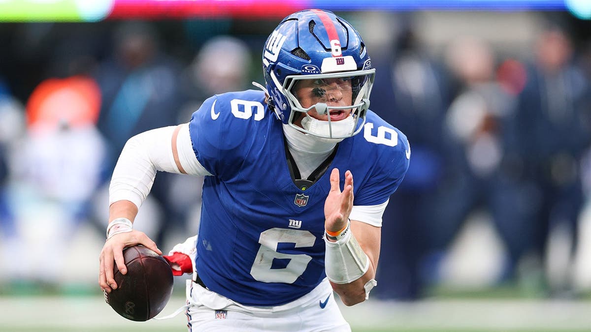 Jaxson Dart’s Performance and Safety Concerns in NFL