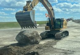 Massive Boulder Unearthed at O’Hare International Airport: A Rock Enthusiast’s Delight