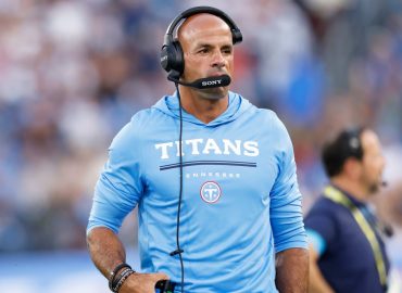 Titans’ Struggles Raise Questions About QB Cam Ward
