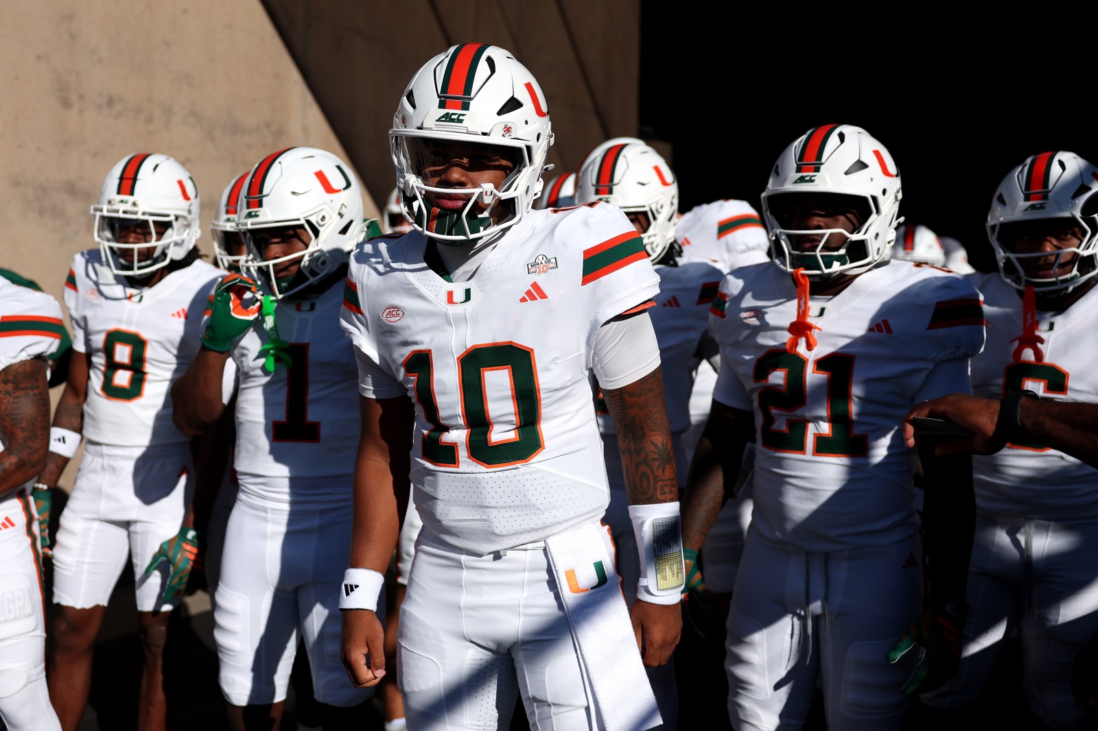 Miami QB Darian Mensah Shines in Debut Amid Rising Heisman Hopes