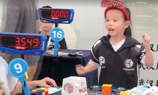 6-Year-Old Sets New Women’s World Record in Rubik’s Cube Speed Solving