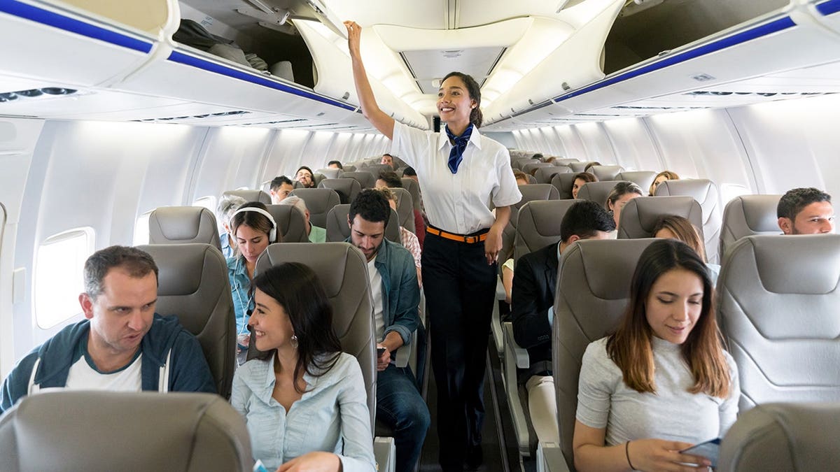 FAA Proposal on Flight Attendant Break Rules Sparks Debate