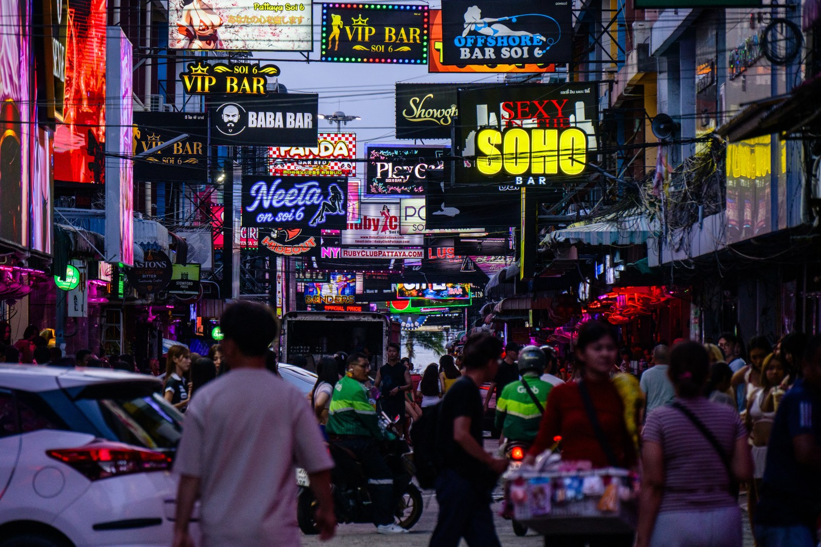 USS Abraham Lincoln Anchors in Thailand: Economic and Social Impact
