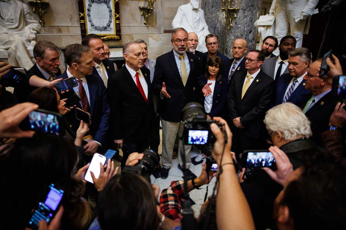 House Freedom Caucus Faces Transition Amid Departures