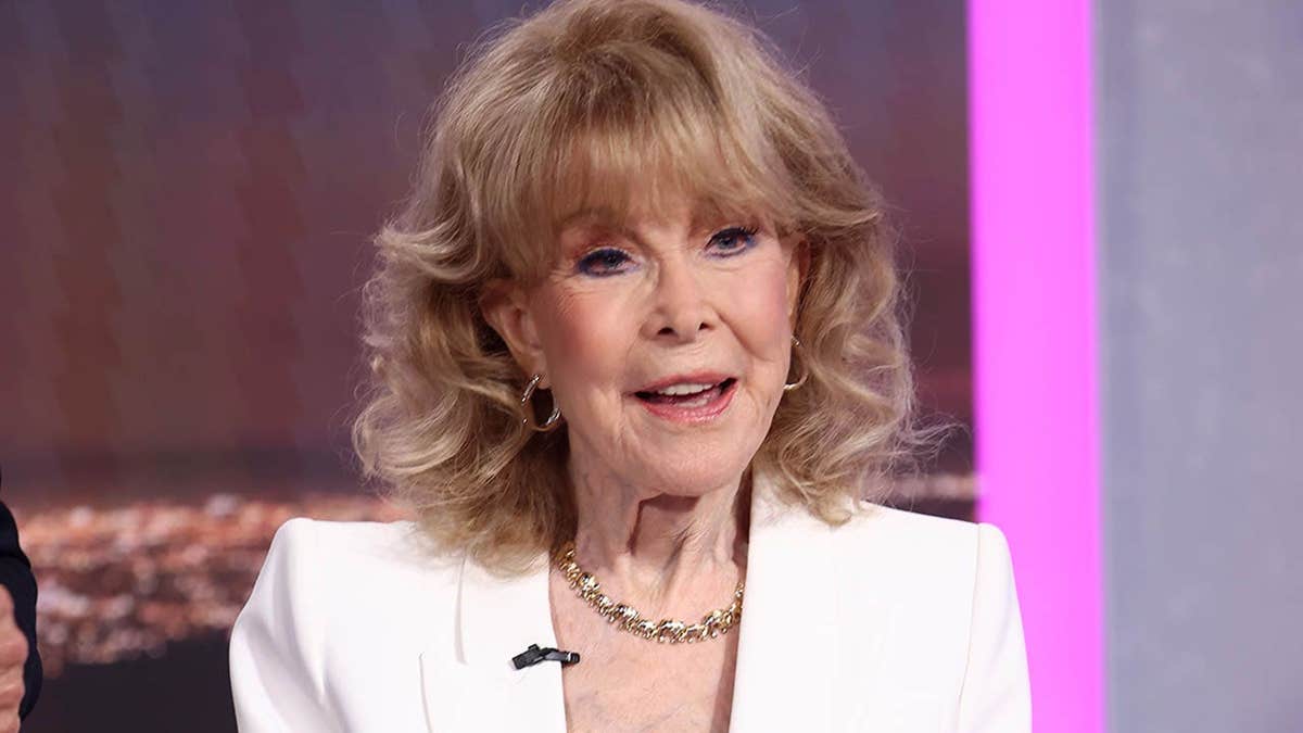 Barbara Eden Reassures Fans After Film Festival Withdrawal