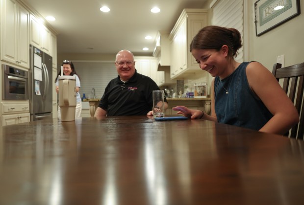 Gen Z Embraces Family Support: Returning Home After College