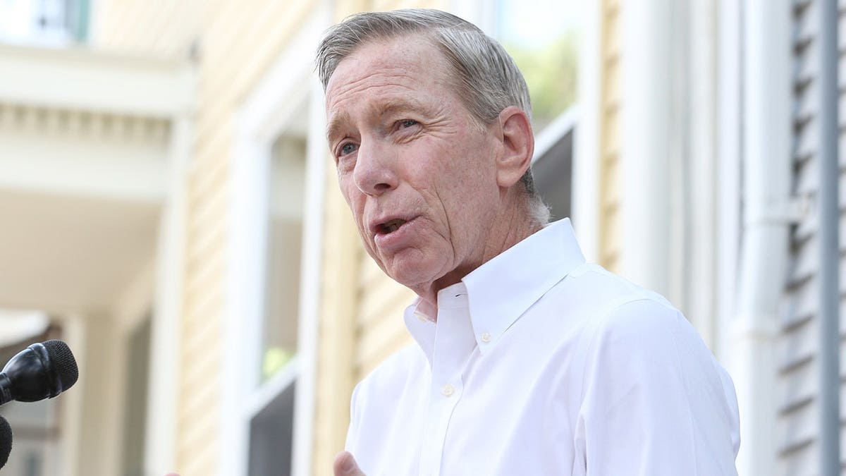 Stephen Lynch Triumphs Over Progressive Challenger in Massachusetts Primary