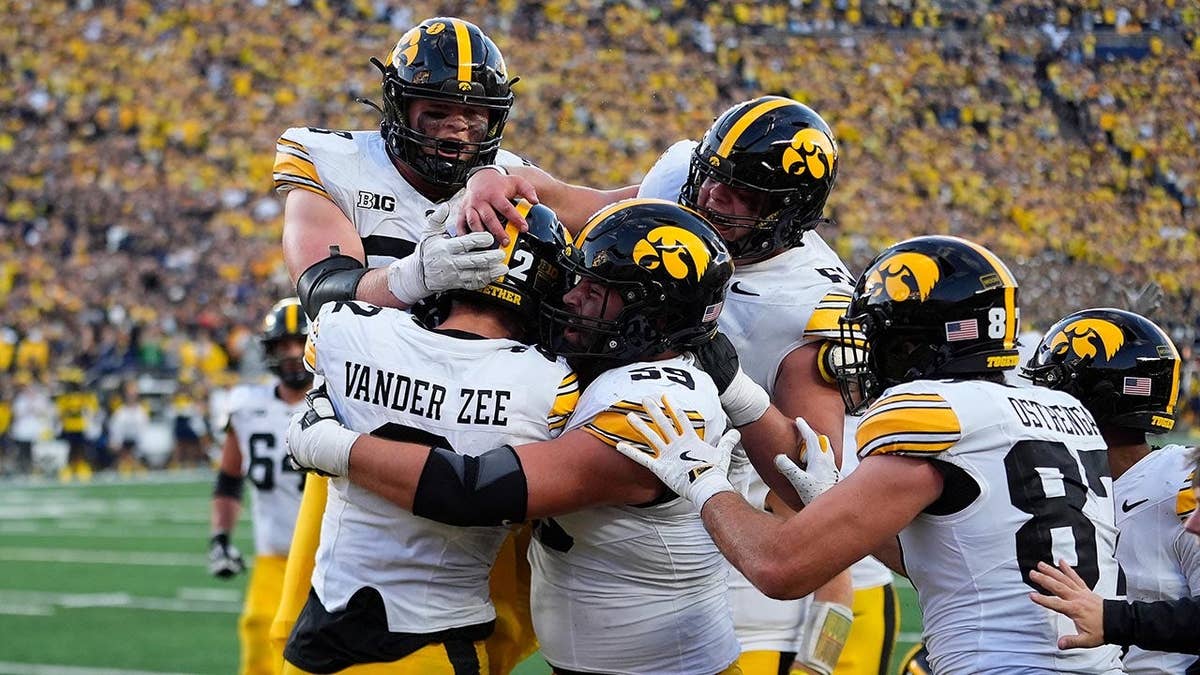 Iowa Stuns Michigan with Last-Second Touchdown Victory