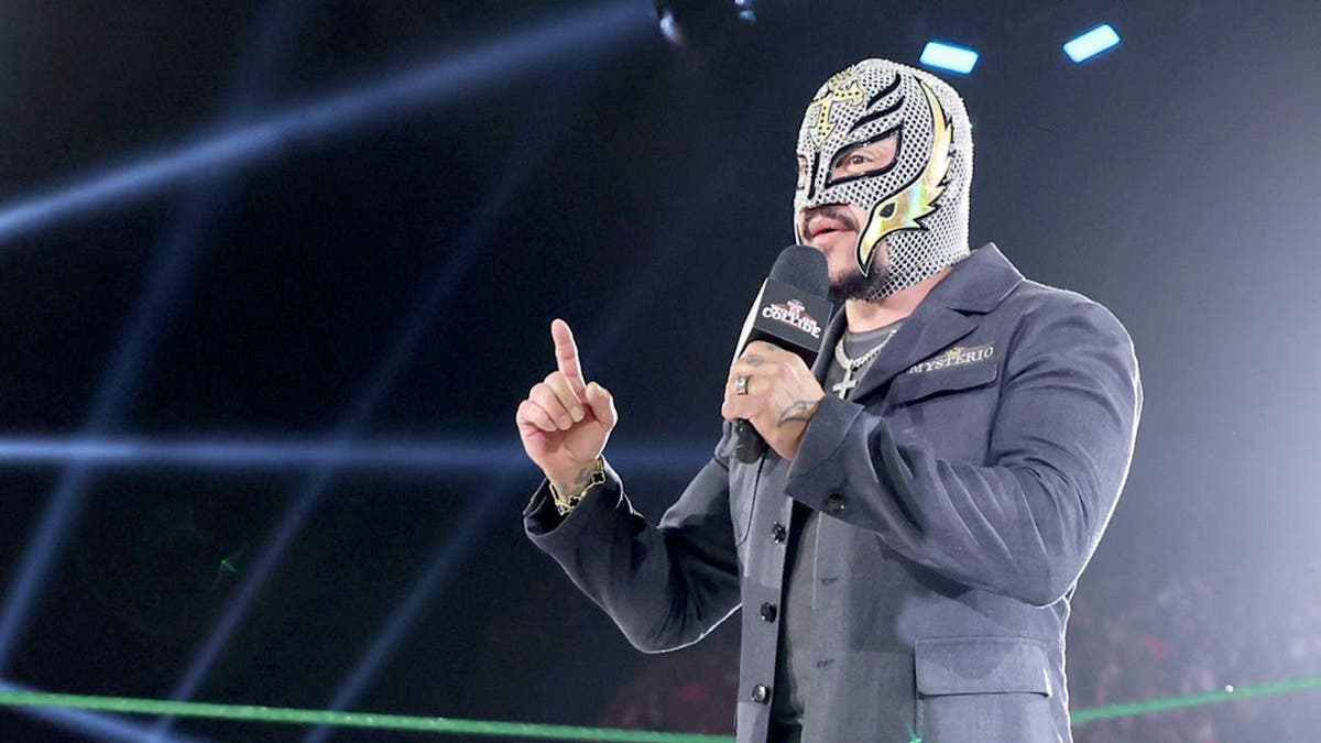 Rey Mysterio’s AAA Journey and Rivalry with Omos
