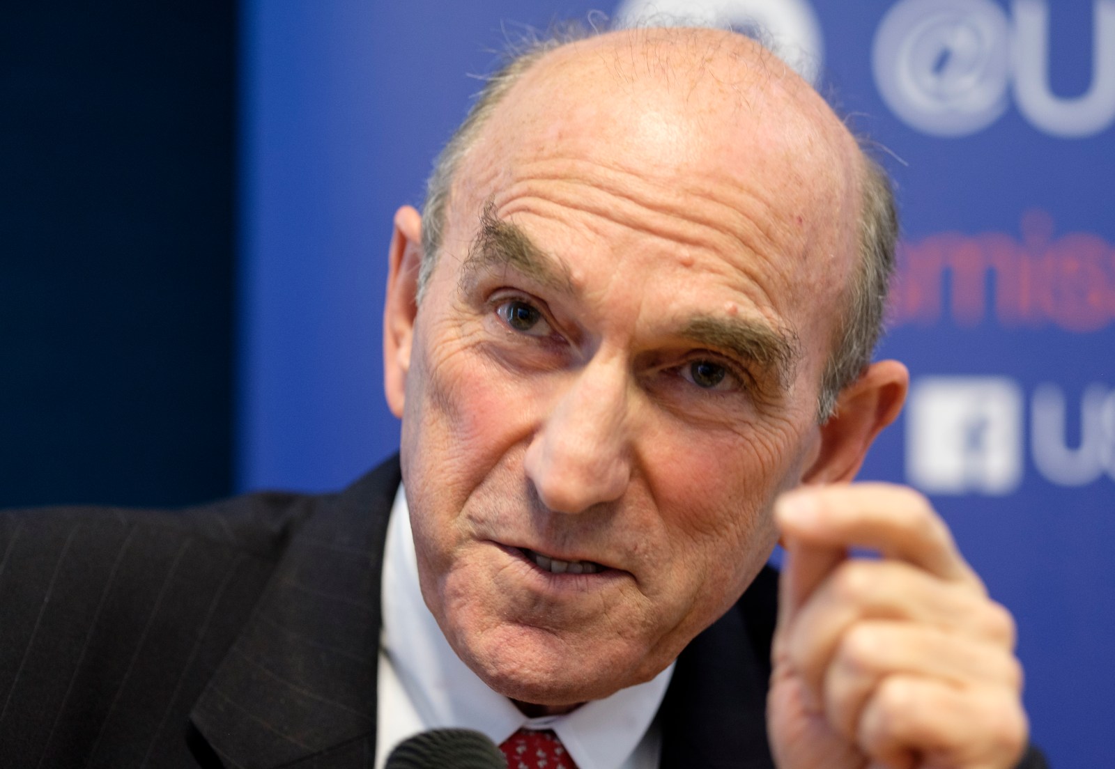 Elliott Abrams Criticizes U.S.-Venezuela Oil Agreement