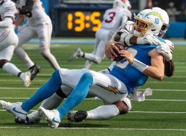 Justin Herbert’s Leadership and Off-field Challenges Highlight Chargers’ Early Struggles