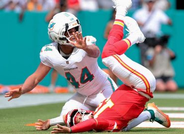 Miami Dolphins Face Roughing the Passer Controversy