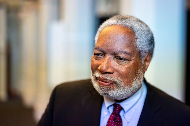 Lonnie Bunch to Retire as Smithsonian Secretary Amid Criticisms from Trump Administration