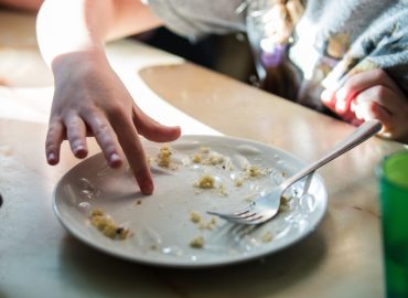 Navigating the Benefits Cliff for SNAP Recipients