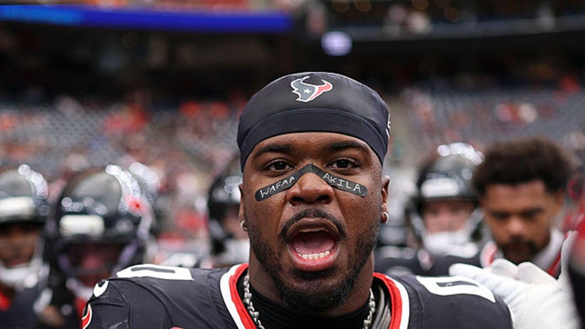 Azeez Al-Shaair’s Eyeblack Controversy in the NFL