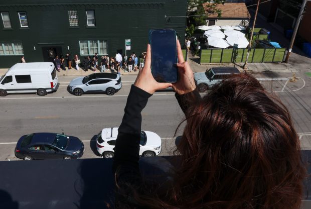 Observing the Queue: A TikTok Sensation and the Kasama Phenomenon
