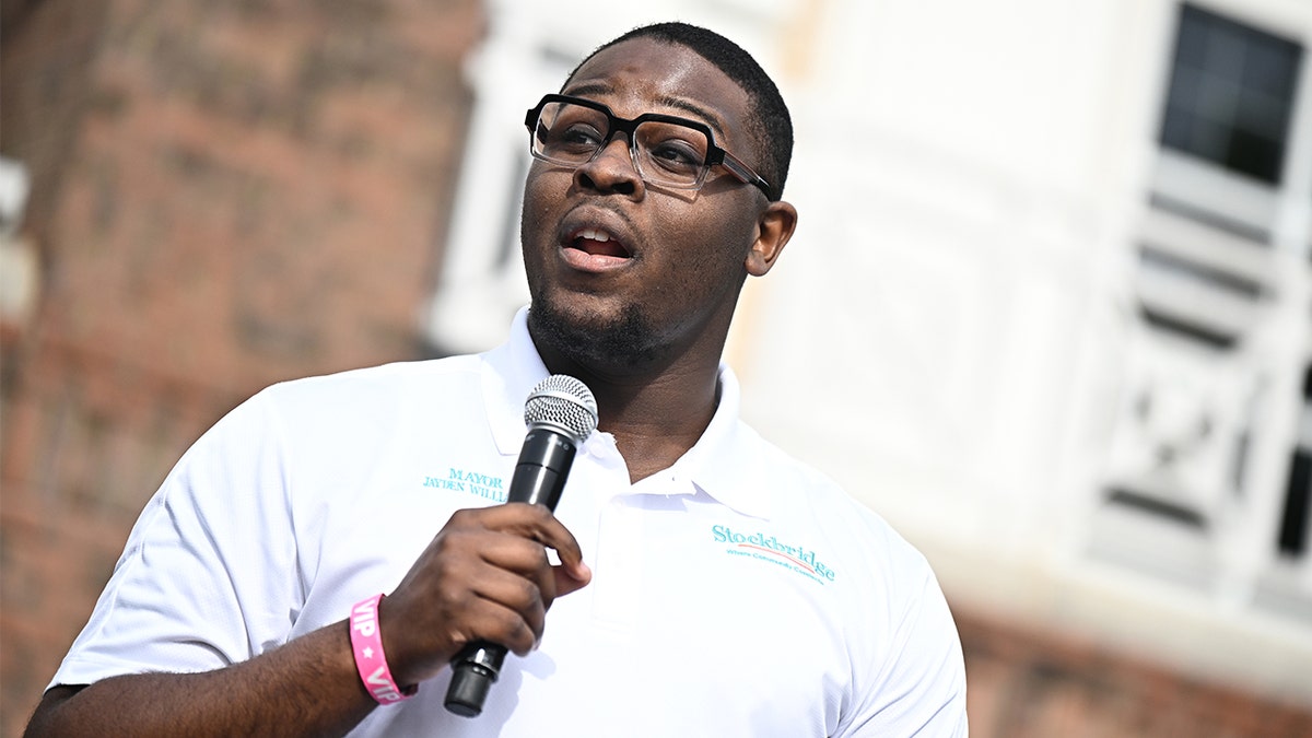 Georgia’s Youngest Mayor Removed Over Misconduct Allegations