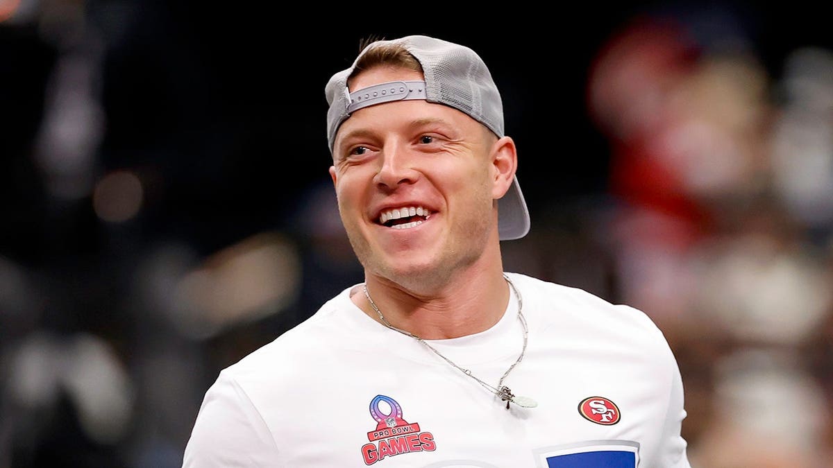 Christian McCaffrey Learns Australian Slang in 49ers’ Trip