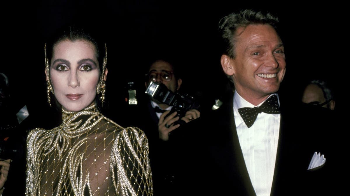 Bob Mackie, Iconic Fashion Designer, Dies at 87