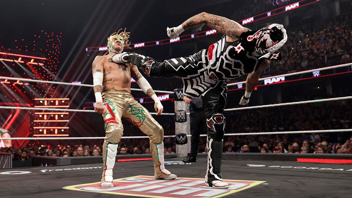 Penta and Rey Fenix’s Thrilling Match on Monday Night Raw