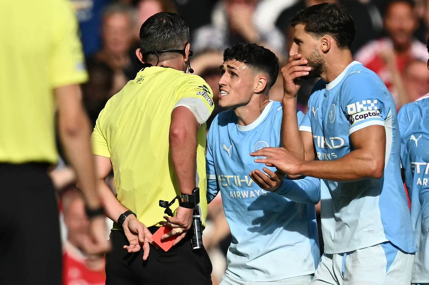 Manchester Derby Sees Early Drama with Foden’s Red Card