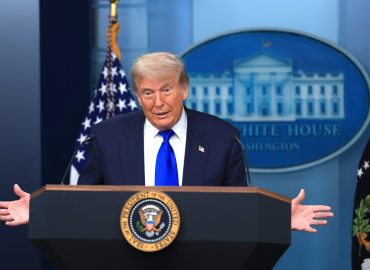Trump Criticizes Supreme Court Decisions on Tariffs and Birthright Citizenship