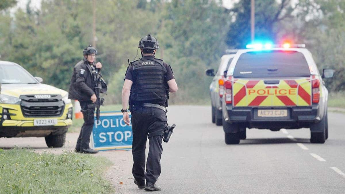 UK Police Arrest Suspects Under Explosives Act Near US Airbase