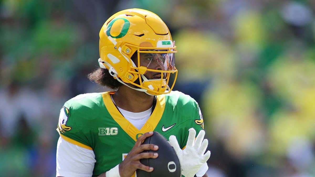Challenges Mount for Oregon Ducks as Dante Moore’s Season Ends
